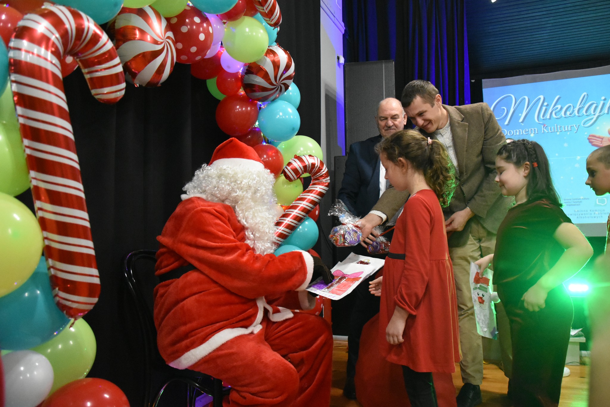  	Mikołajki z Domem Kultury 2025